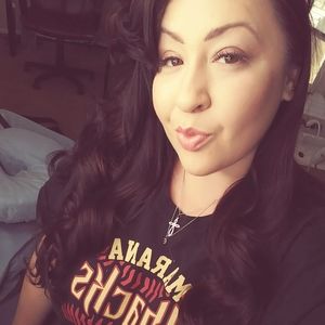 Meet your Posher, Mina